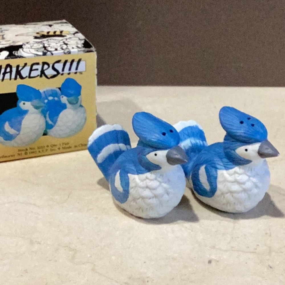 Shakers Vintage 1992 Blue Jay Salt and Pepper Shakers by Albert E. Price